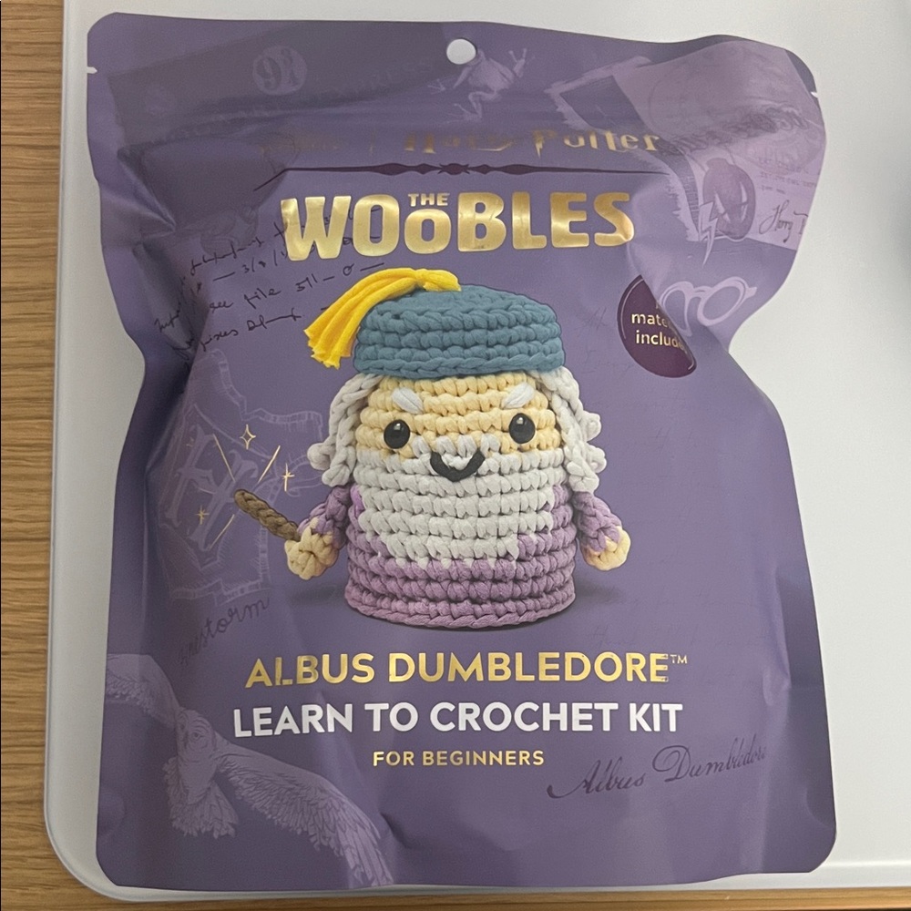 The Woobles Albus Dumbledore Crochet Kit - Purple and Yellow